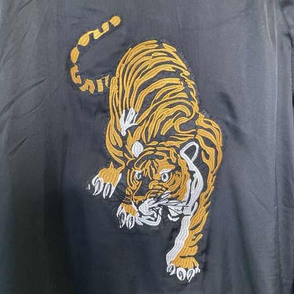 H&M Divided Size 8 Embroidered Tiger Baseball Bomber Jacket Black White Striped - Picture 10 of 13